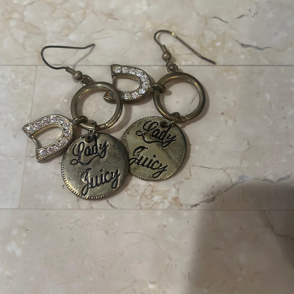 Juicy Earring Set